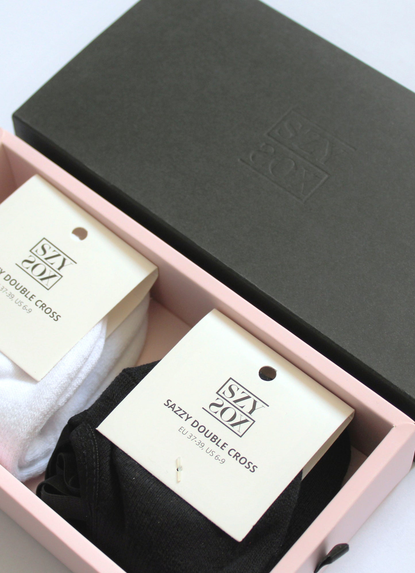 2-pack Sazzy Double Cross (Black & White)