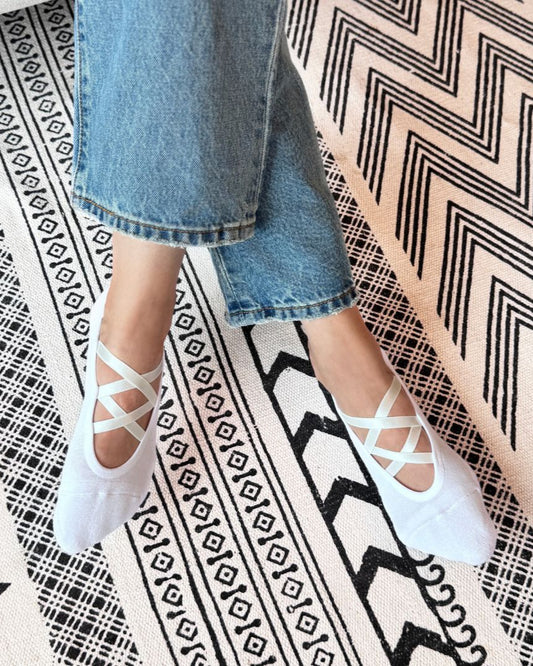 Sazzy Double Cross White