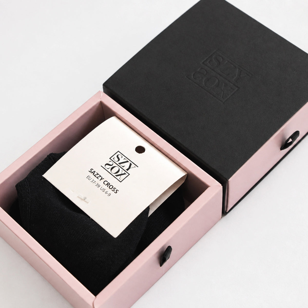 Sazzy Cross (Black)